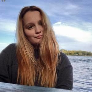 Meet your Posher, Daphnée